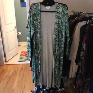 LuLaRoe Sarah Large Palmtree 🌴